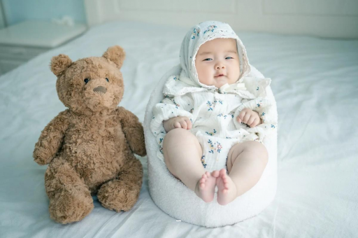 定边宝宝大便红色